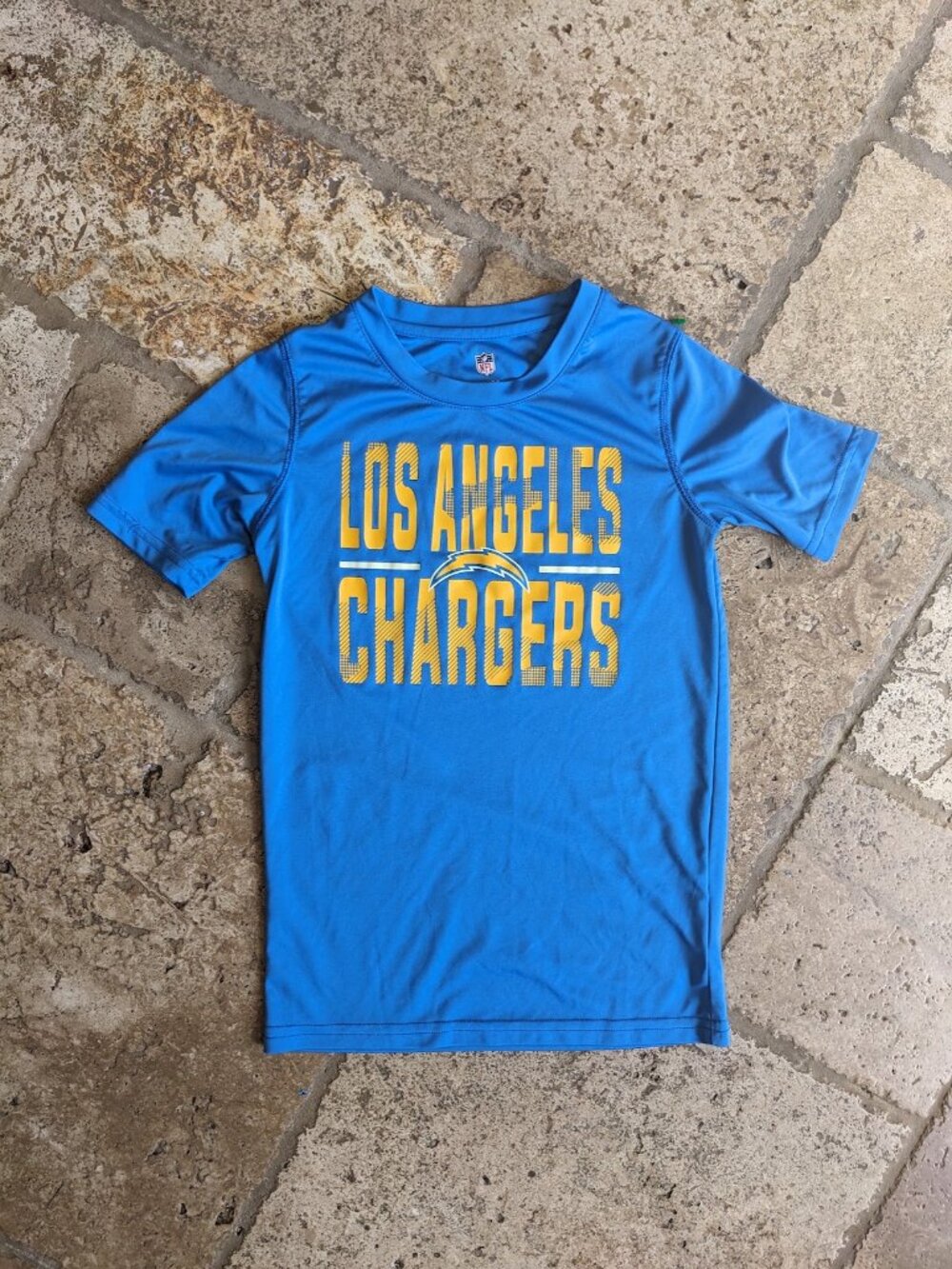 LICENSED NFL LOS ANGELES CHARGERS BOYS SIZE 8